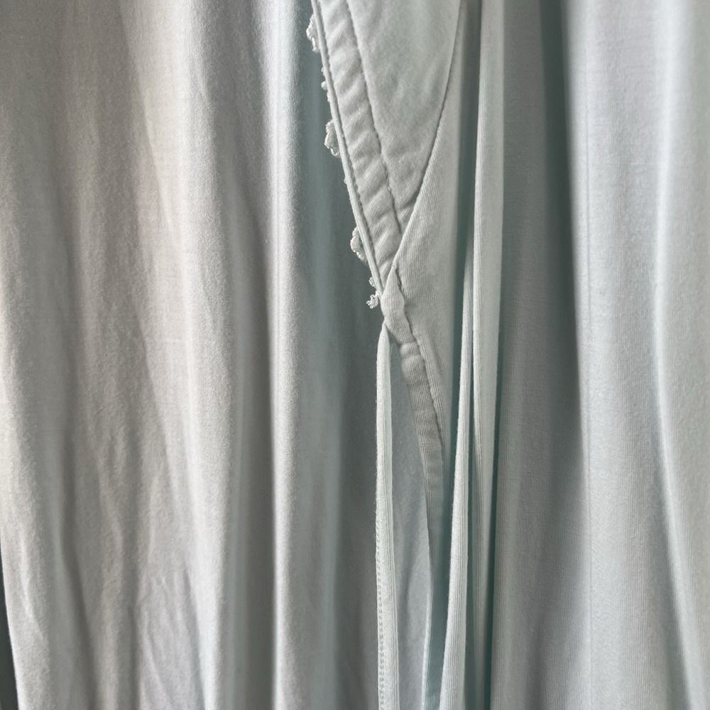 Saks Fifth Avenue Pale blue/mint dressing Robe, size Small